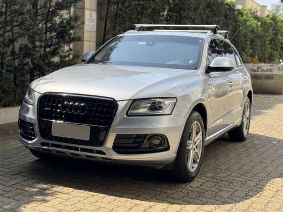 AUDI Q5 2.0 TFSI AMBIENTE 16V 225CV GASOLINA 4P AUTOMÁTICO